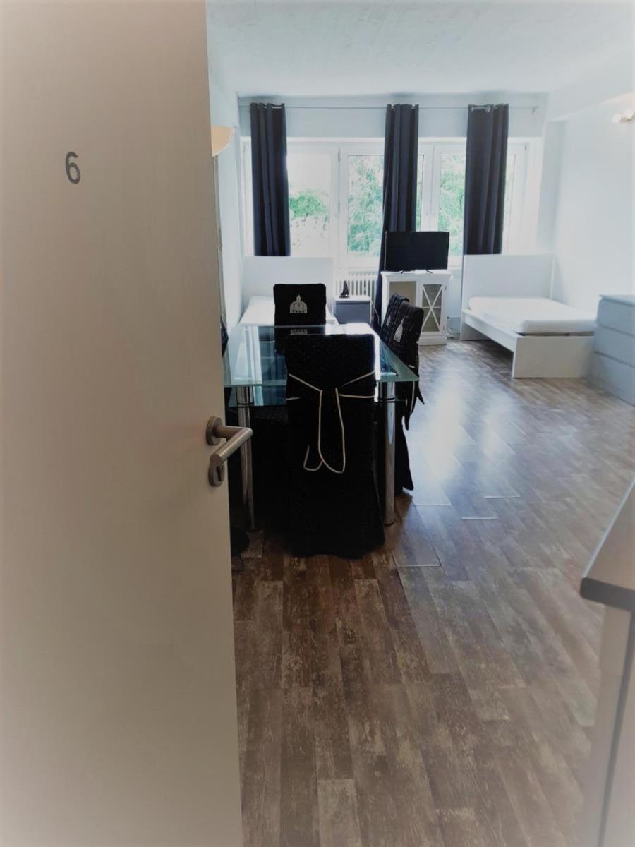 Mehrbett-Apartment 6 Citynah, Einfache Ausstattung Hamburg Luaran gambar