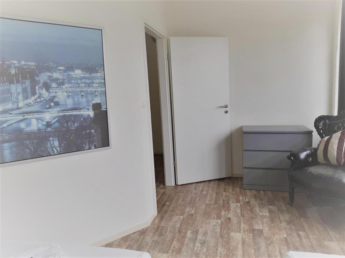 Mehrbett-Apartment 6 Citynah, Einfache Ausstattung Hamburg Luaran gambar